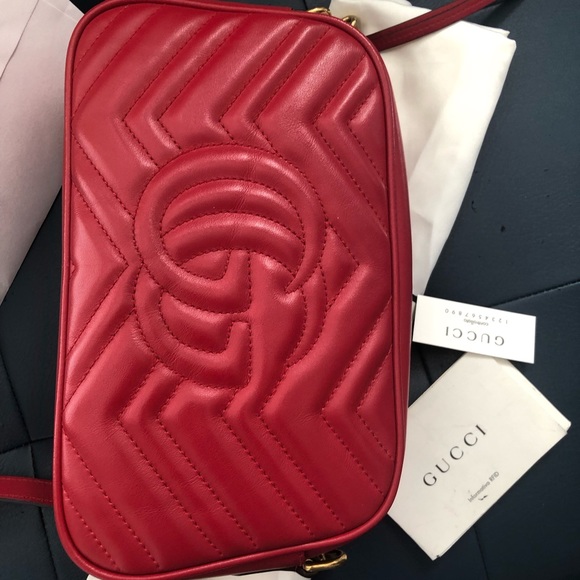 Gucci GG Marmont small matelasse shoulder bag - Picture 5 of 14